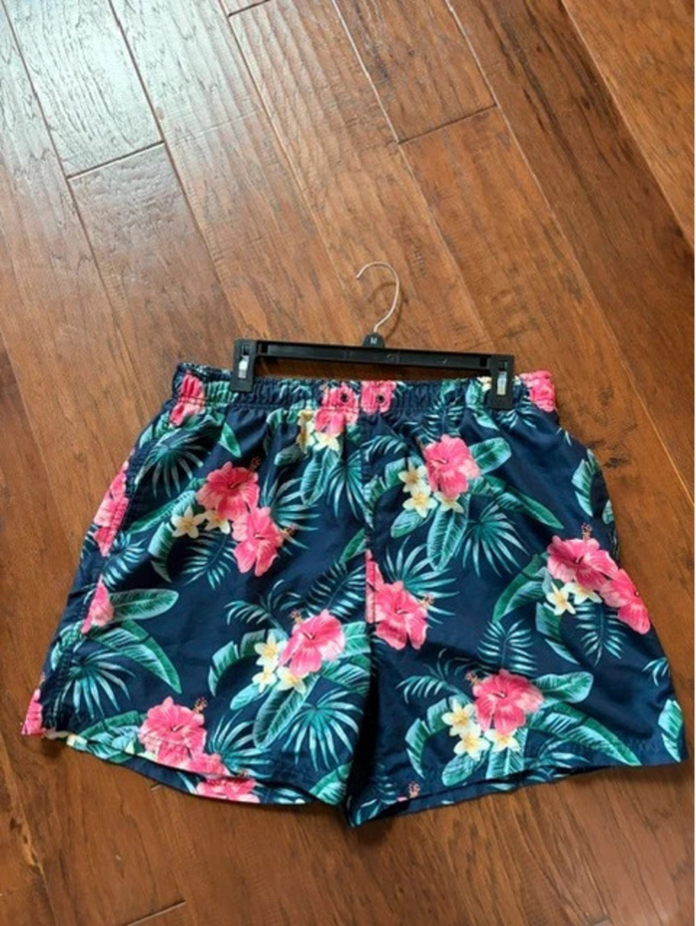 Men’s Tropical Floral Swim/Water Shorts – Size 32